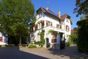 Außenansicht der Jugendstilvilla © Weingut Kapellenhof