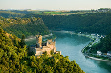 Mittelrheintal, Blick auf die Burg Katz